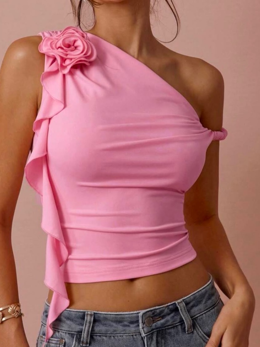 One shoulder top